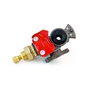 TR035095 | Red Emergency Gladhand with Shut-off Valve